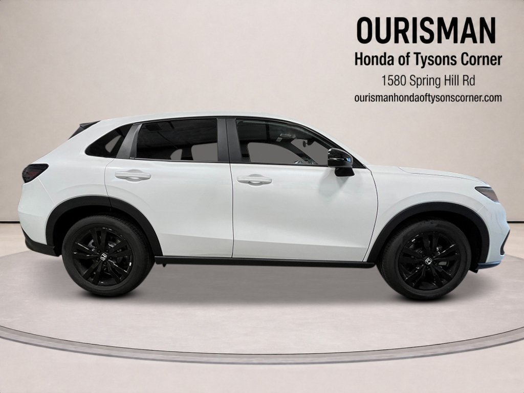 New 2027 Honda HR-V Sport image 2
