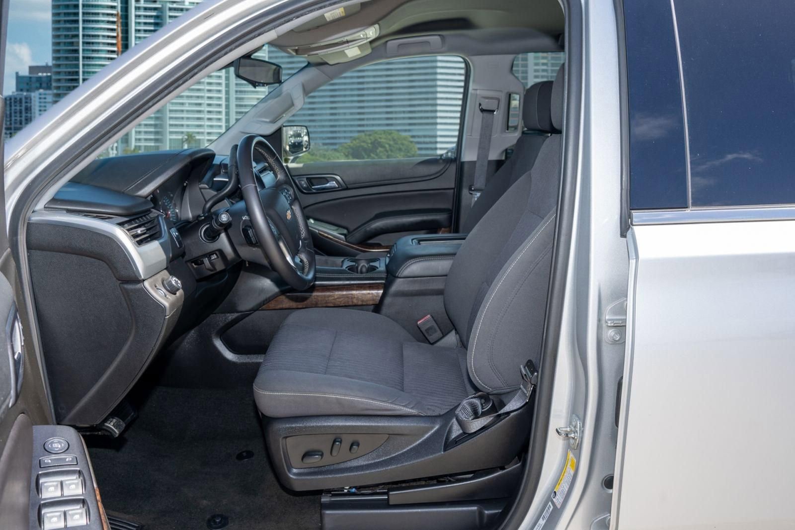 Used 2018 Chevrolet Tahoe LS image 16
