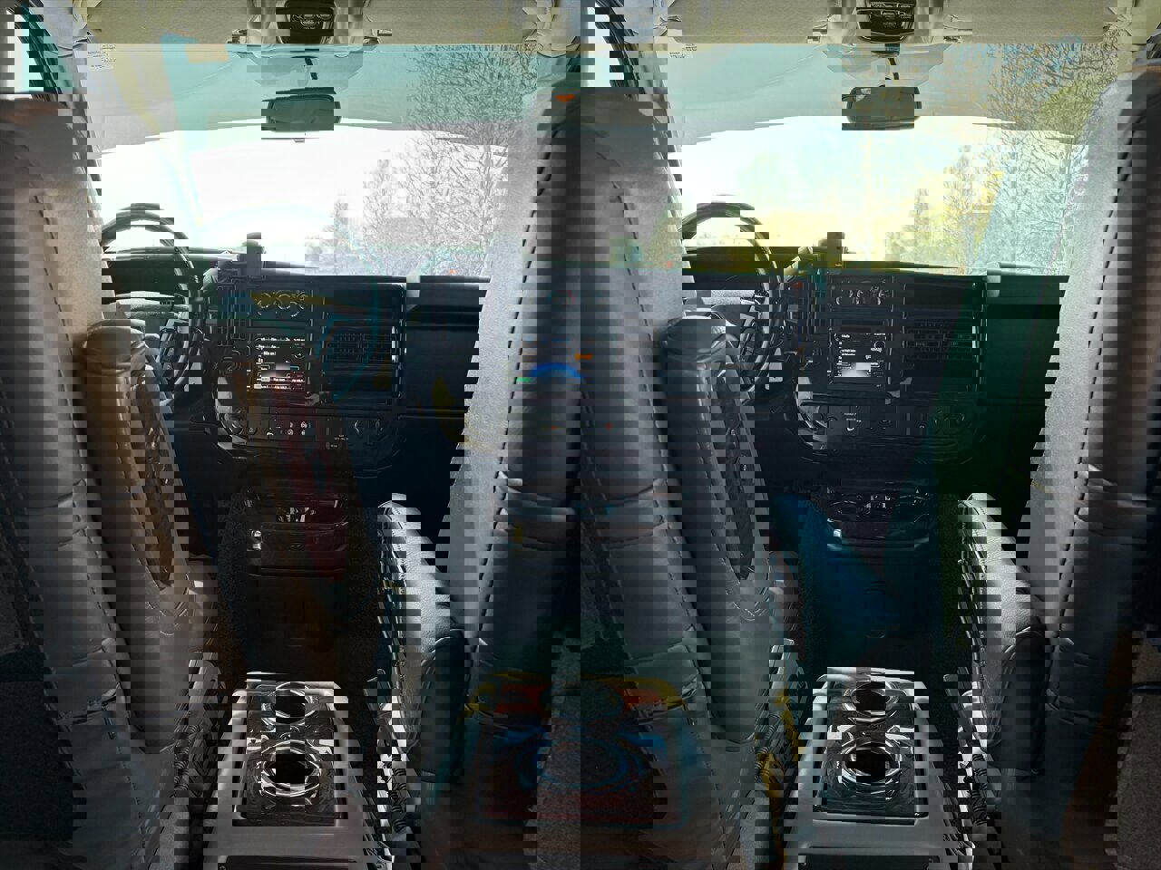 Used 2016 Chevrolet Express 2500 image 16