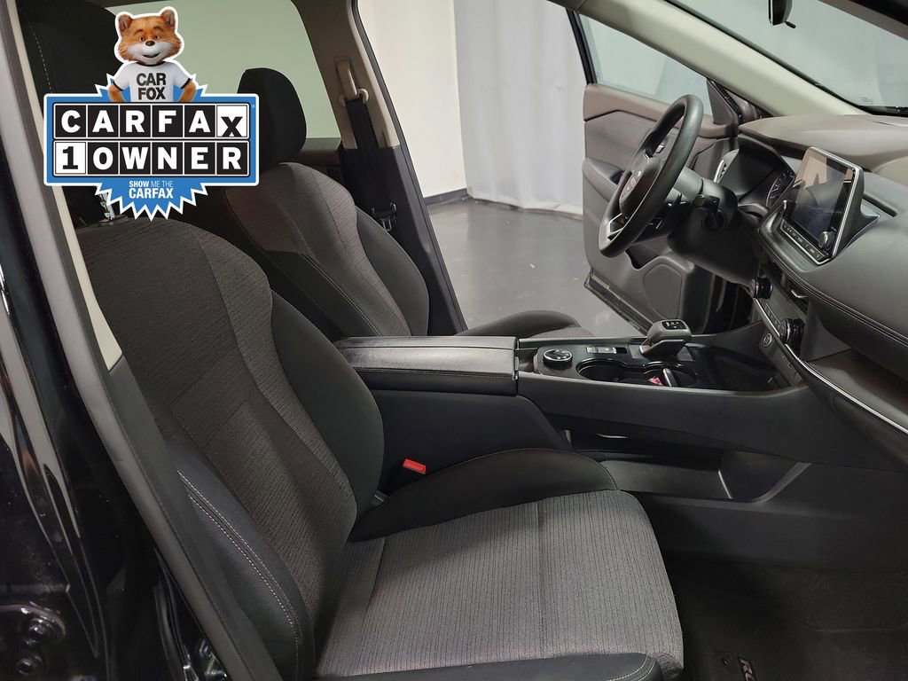 Used 2023 Nissan Rogue SV image 21
