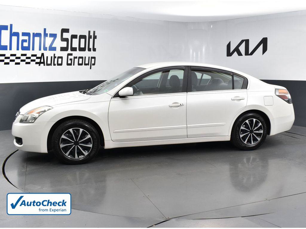 Used 2008 Nissan Altima 2.5 S w/ Convenience Pkg FWD image 2