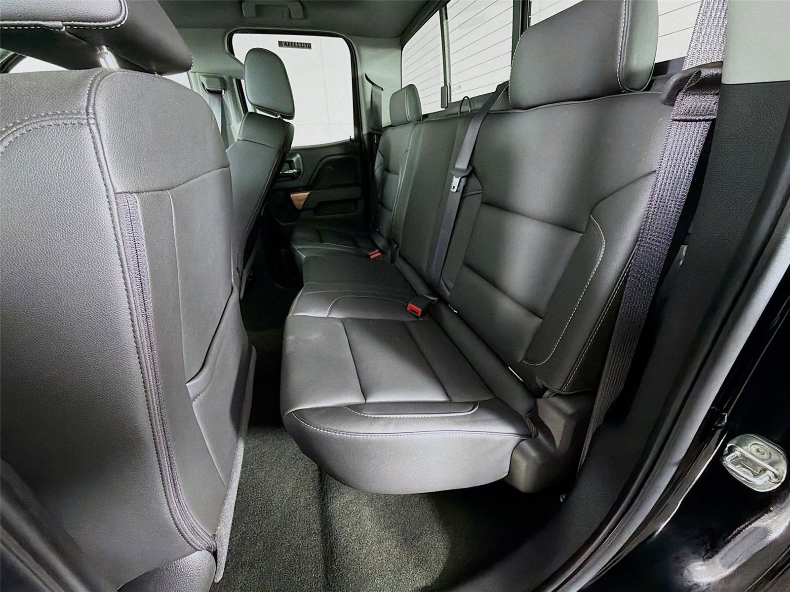 Used 2016 Chevrolet Silverado 1500 LTZ w/ LTZ Plus Package AWD/4WD image 23