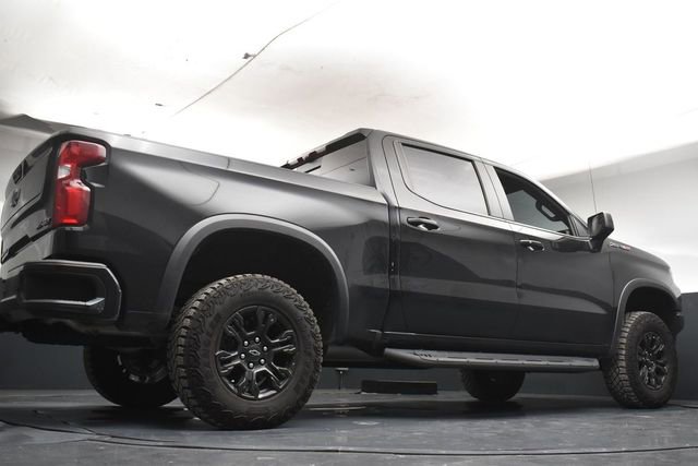 Used 2025 Chevrolet Silverado 1500 ZR2 w/ Technology Package image 42