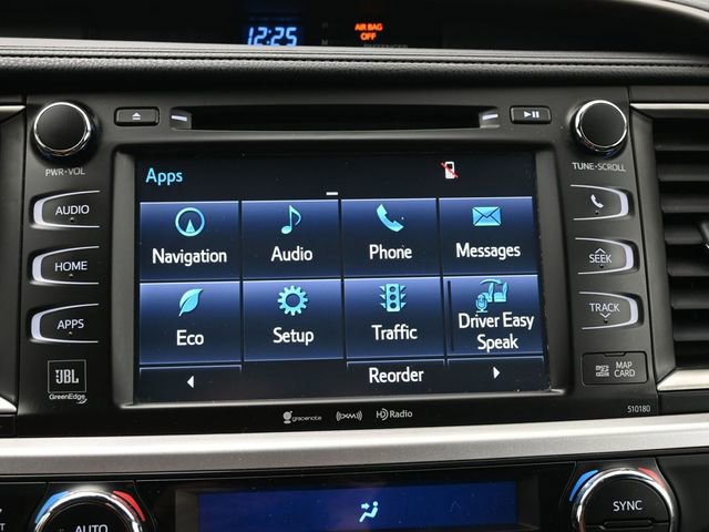Used 2017 Toyota Highlander Limited AWD/4WD image 20