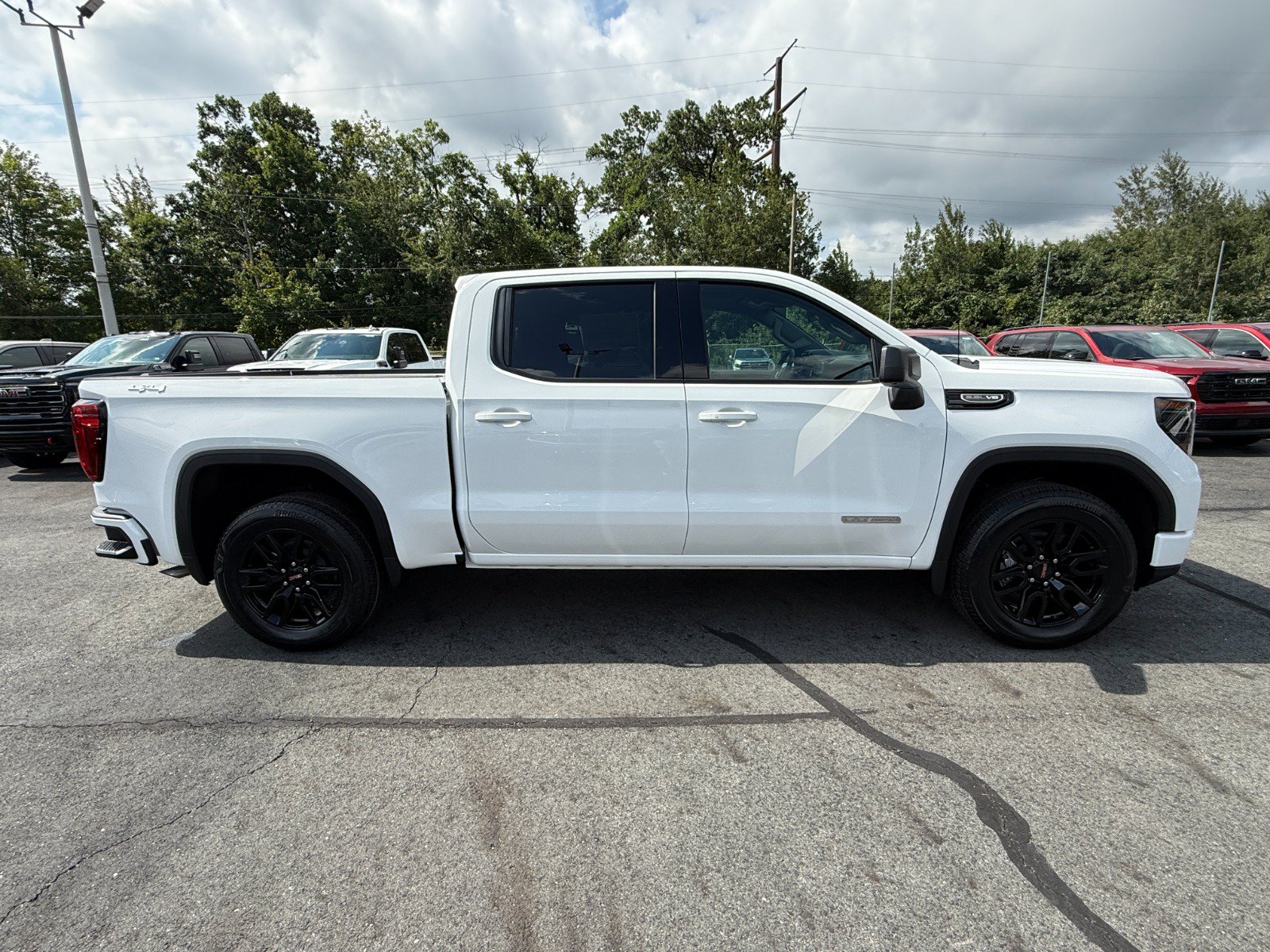 New 2026 GMC Sierra 1500 Elevation w/ Preferred Package AWD/4WD image 6