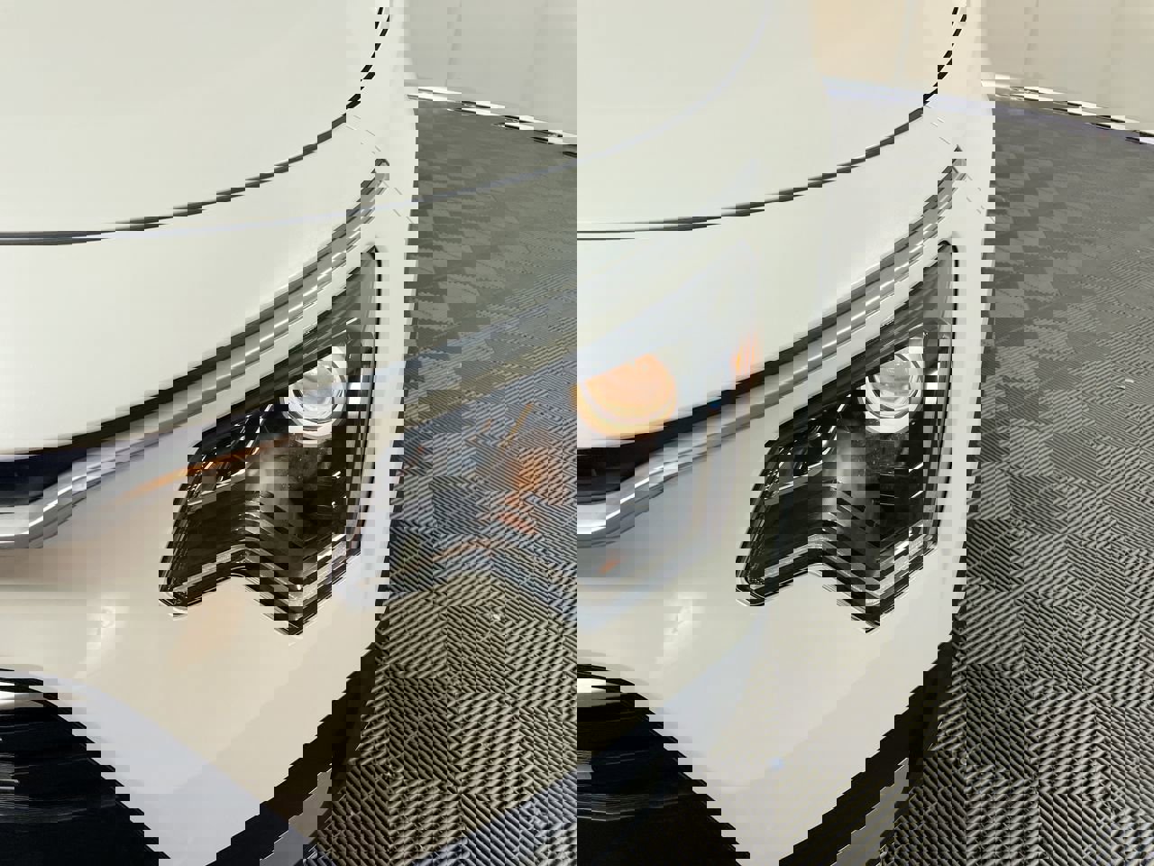 Certified 2023 Kia Niro EX image 11