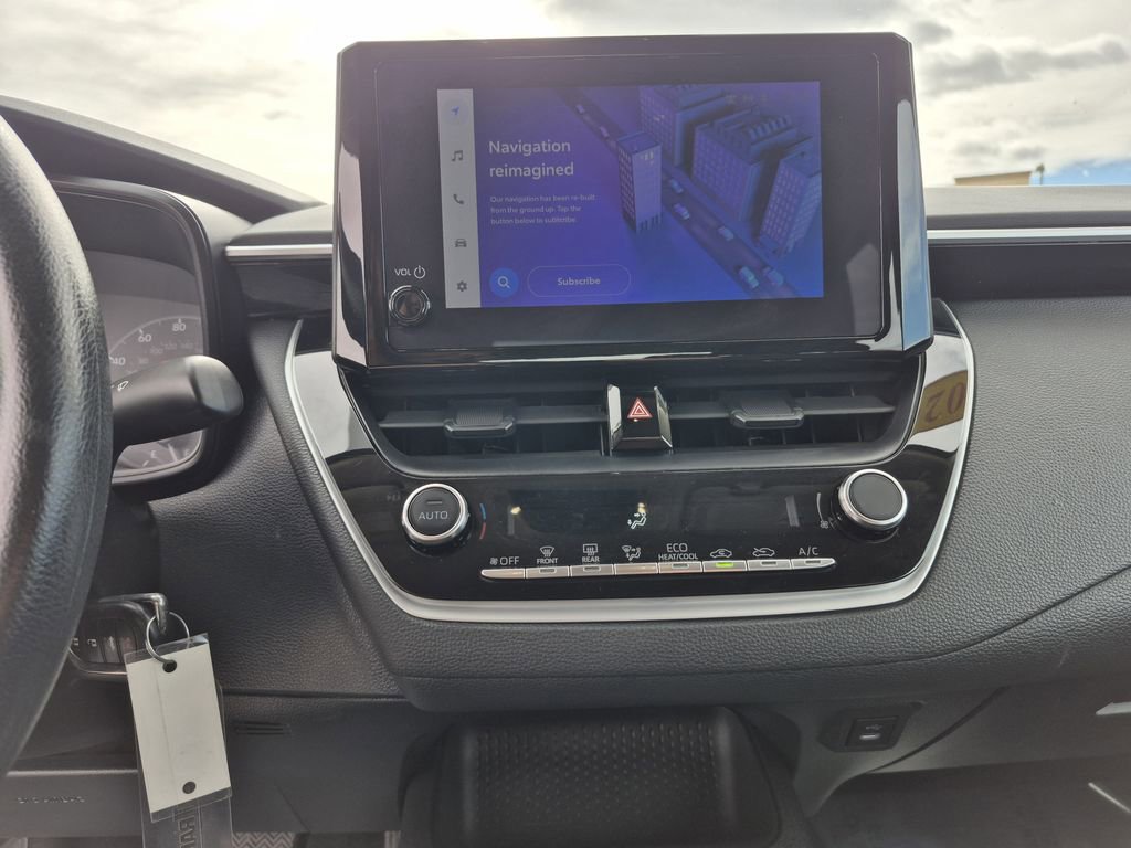 Used 2024 Toyota Corolla LE image 9