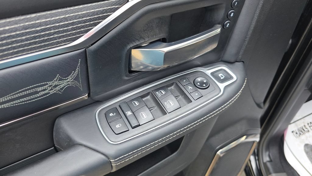 Used 2021 RAM 2500 Limited w/ Body Color Bumper Group AWD/4WD image 22