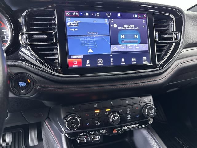 Used 2025 Dodge Durango GT AWD/4WD image 13