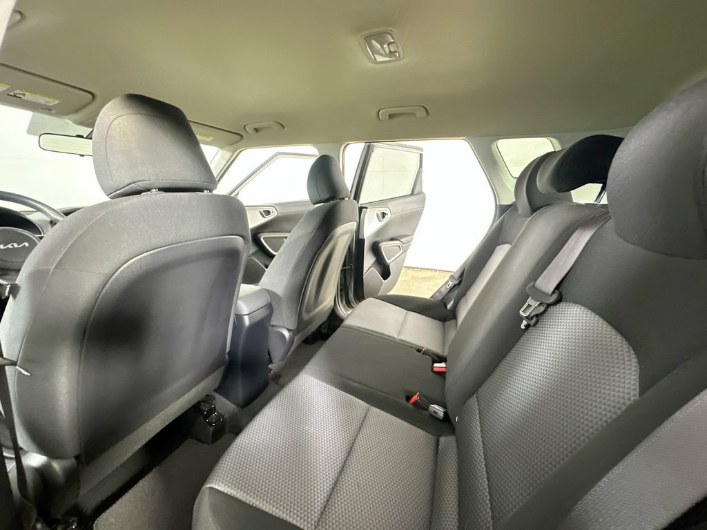 Used 2023 Kia Soul FWD image 13