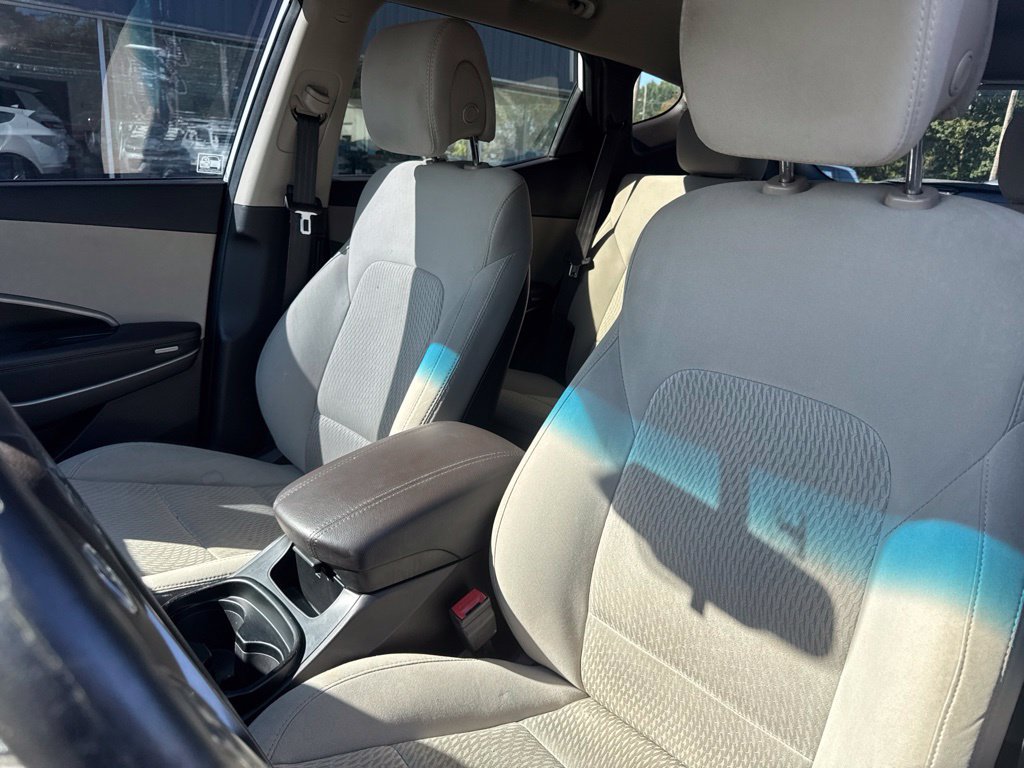 Used 2016 Hyundai Santa Fe Sport w/ Option Group 02 FWD image 10