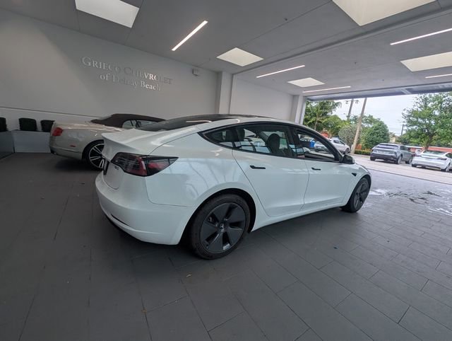 Used 2023 Tesla Model 3 Standard Range image 12