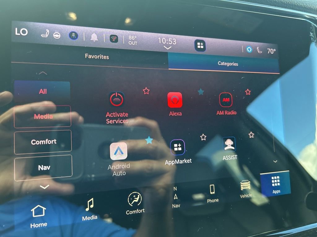 Used 2023 Jeep Wagoneer Series III w/ Preferred Equipment Group image 35