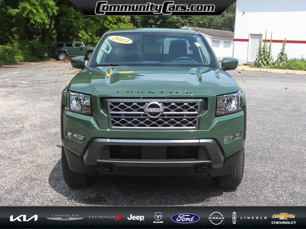 Used 2023 Nissan Frontier SV w/ SV Convenience Package image 11