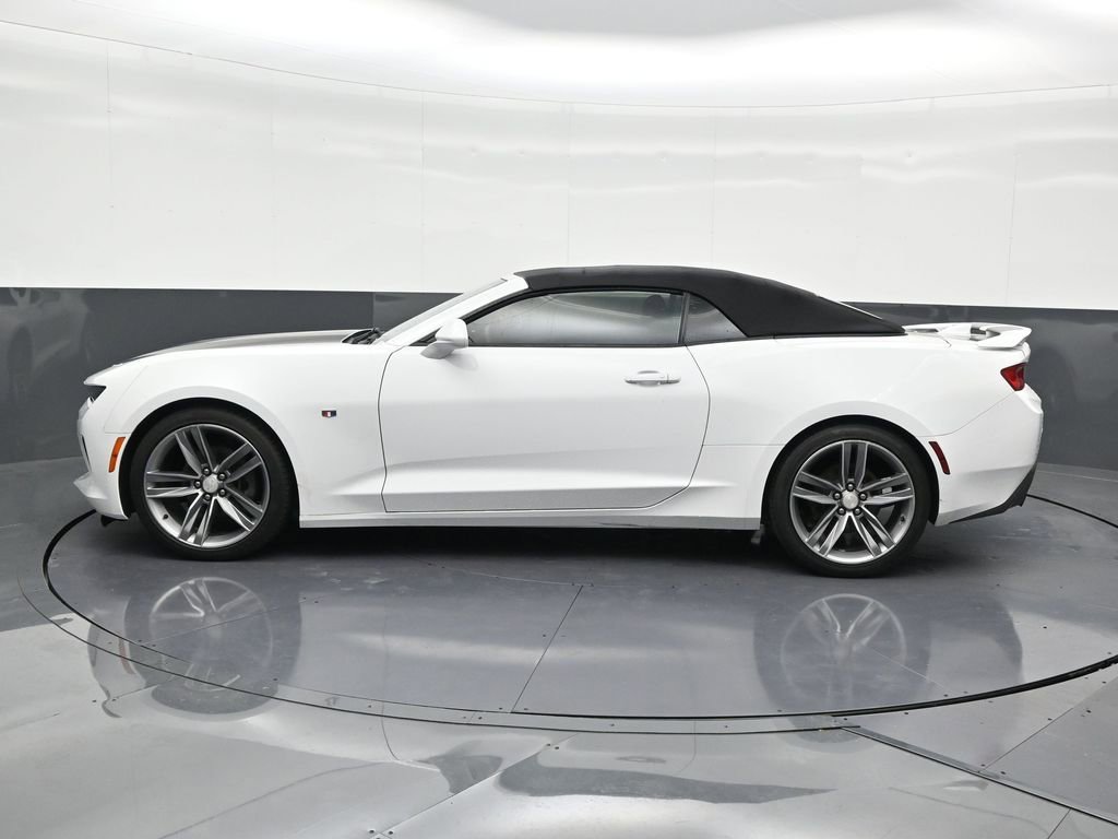 Used 2017 Chevrolet Camaro LT image 2