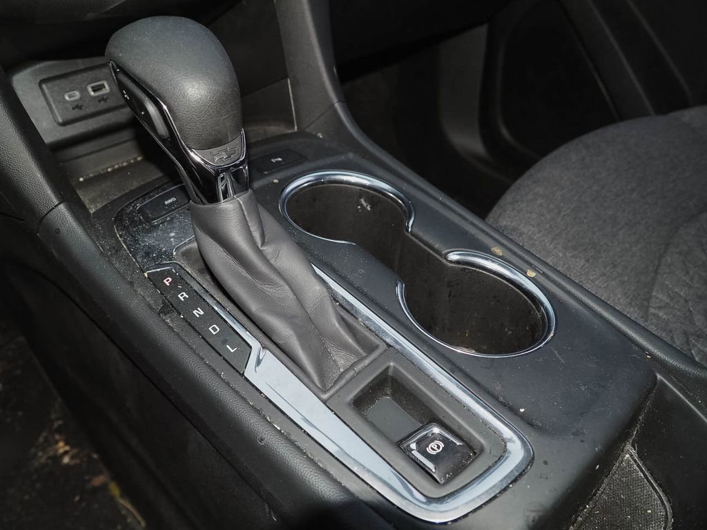 Certified 2022 Chevrolet Equinox LT AWD/4WD image 9