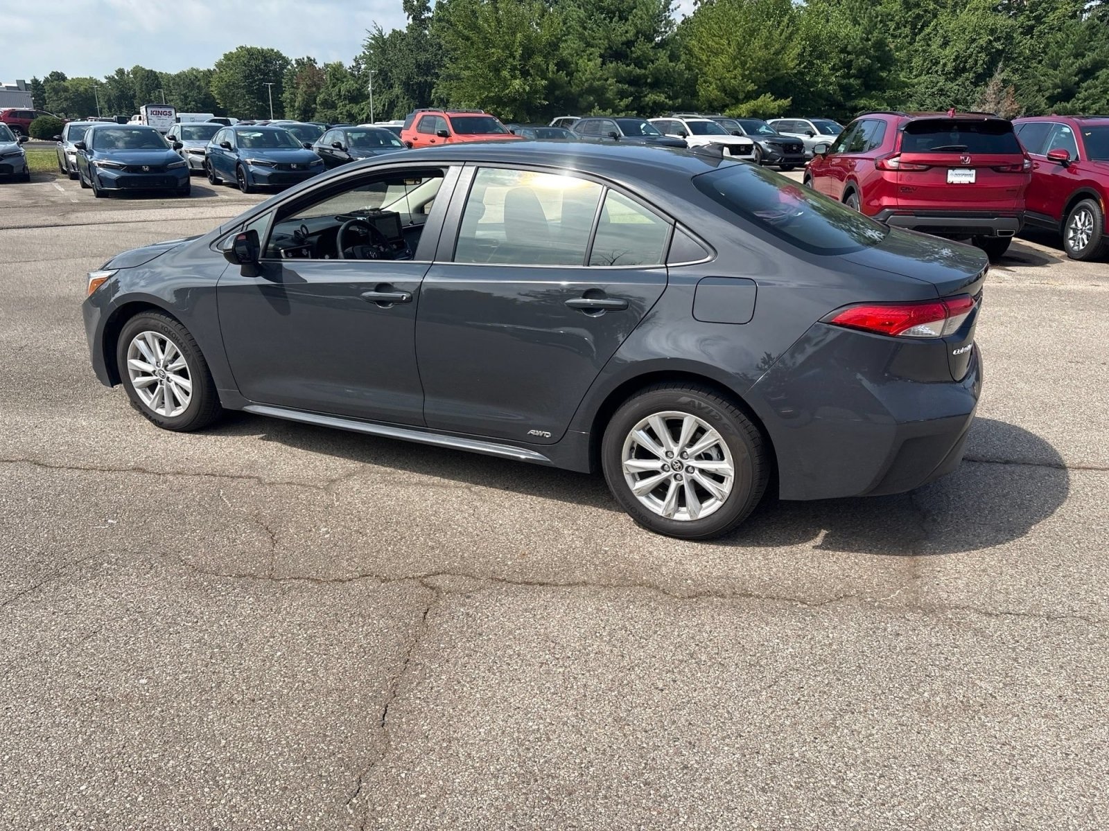 Used 2025 Toyota Corolla LE w/ LE Premium Package AWD/4WD image 2
