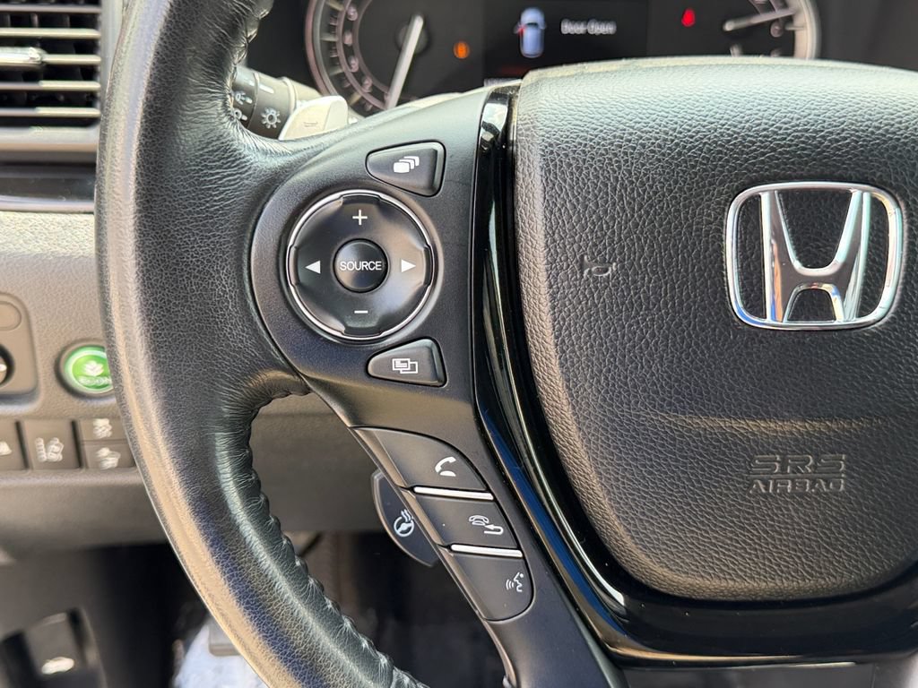 Used 2016 Honda Pilot Elite image 21