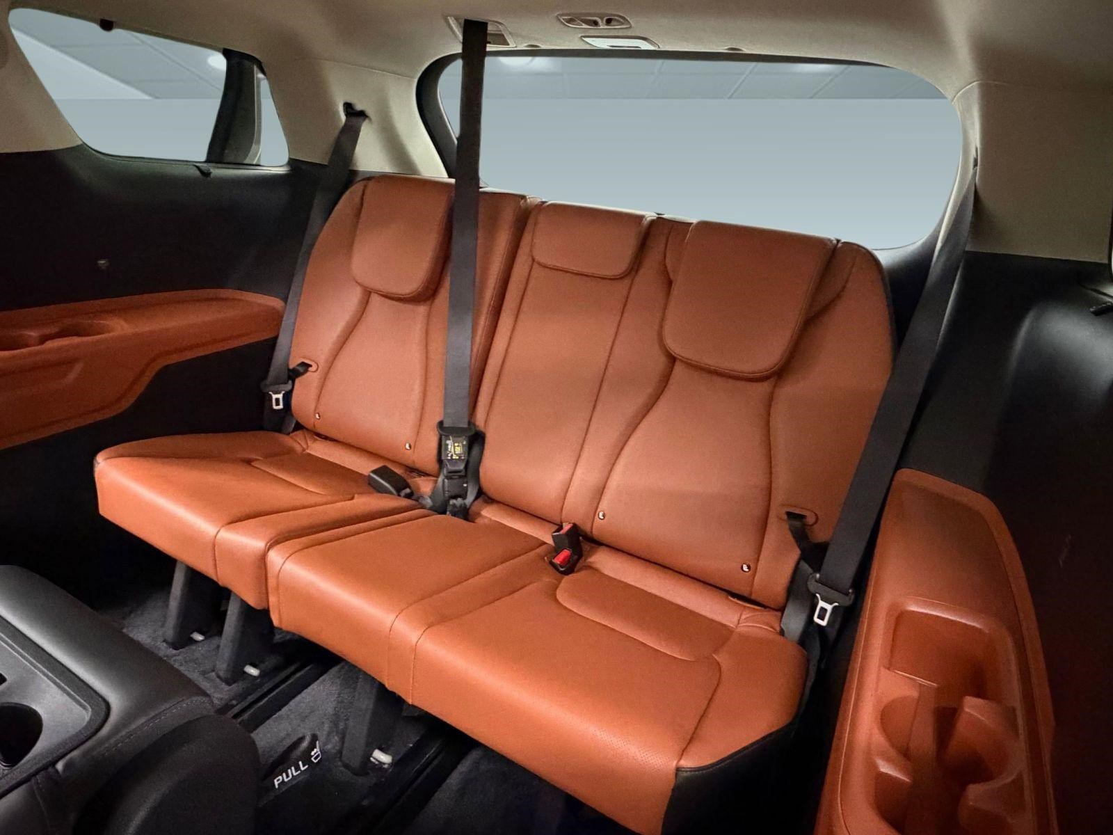 Used 2024 Kia Carnival SX image 21