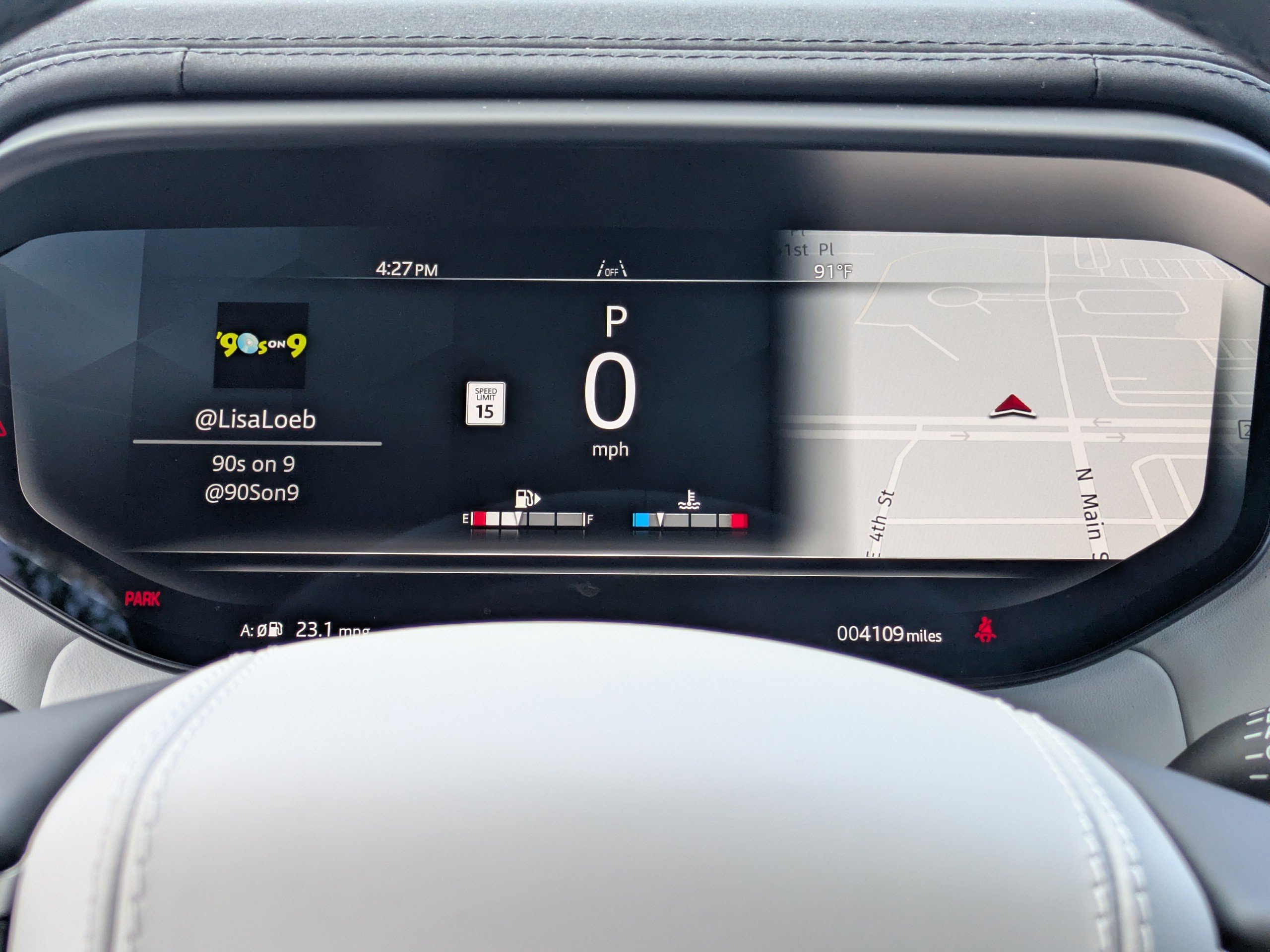 Used 2026 Land Rover Range Rover Sport SE image 21