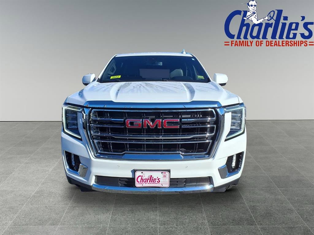 Used 2022 GMC Yukon XL SLT AWD/4WD image 2