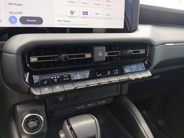Used 2025 Toyota Land Cruiser w/ Premium Package AWD/4WD image 22