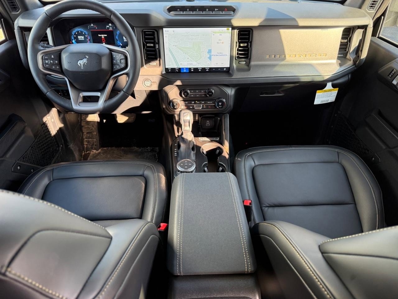 New 2026 Ford Bronco Badlands image 6