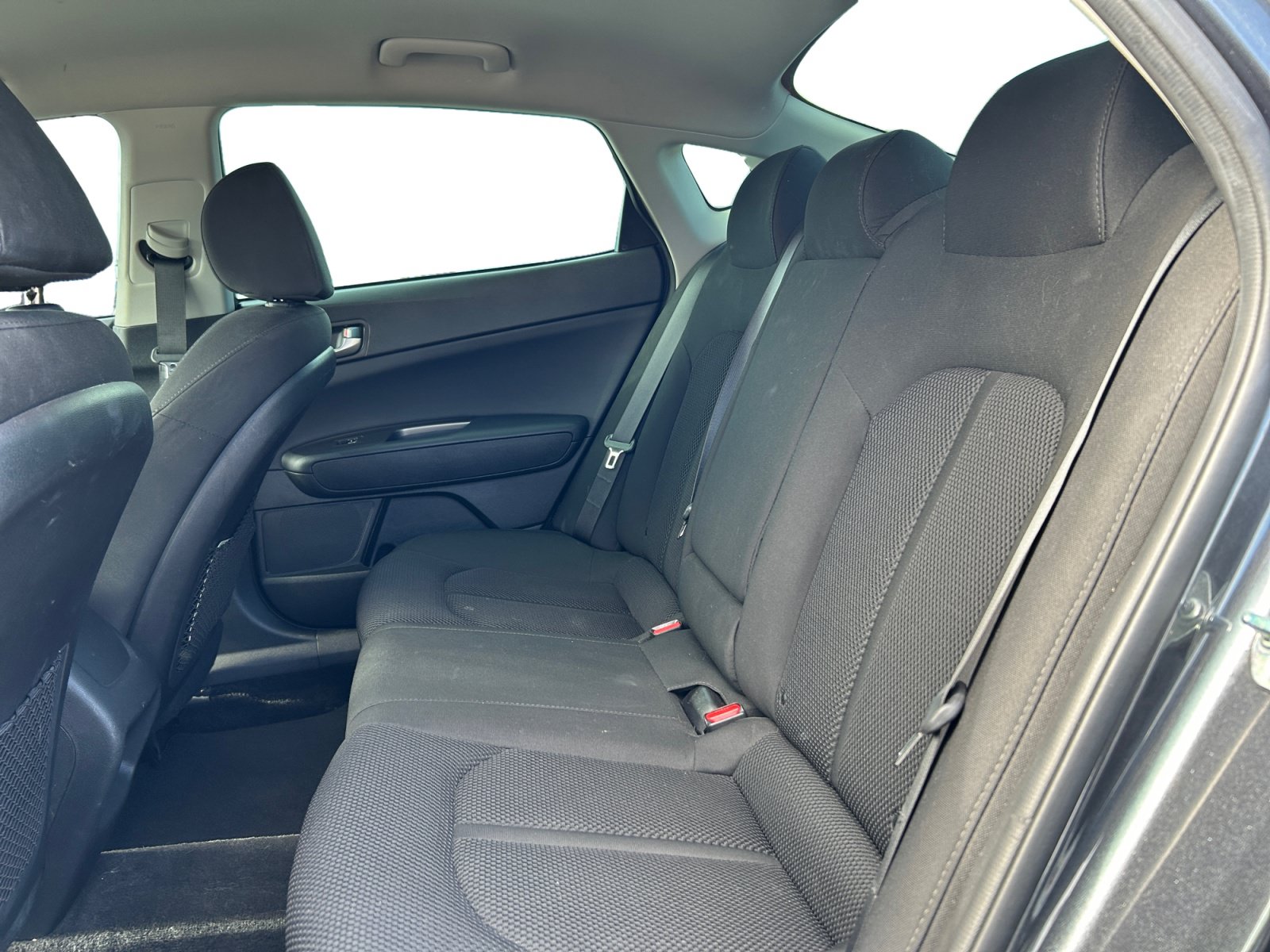 Used 2019 Kia Optima LX FWD image 12
