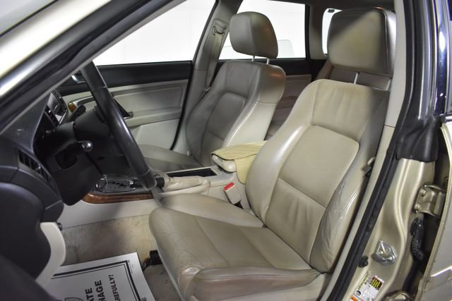 Used 2008 Subaru Outback 2.5i Limited AWD/4WD image 9