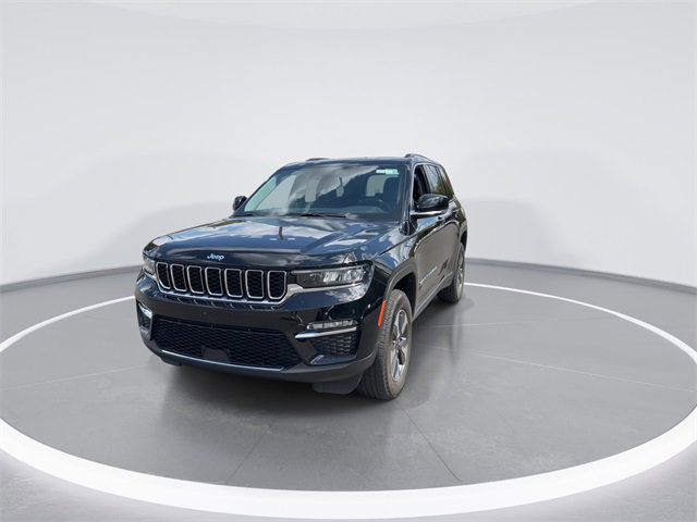 Used 2022 Jeep Grand Cherokee Limited 4xe image 3