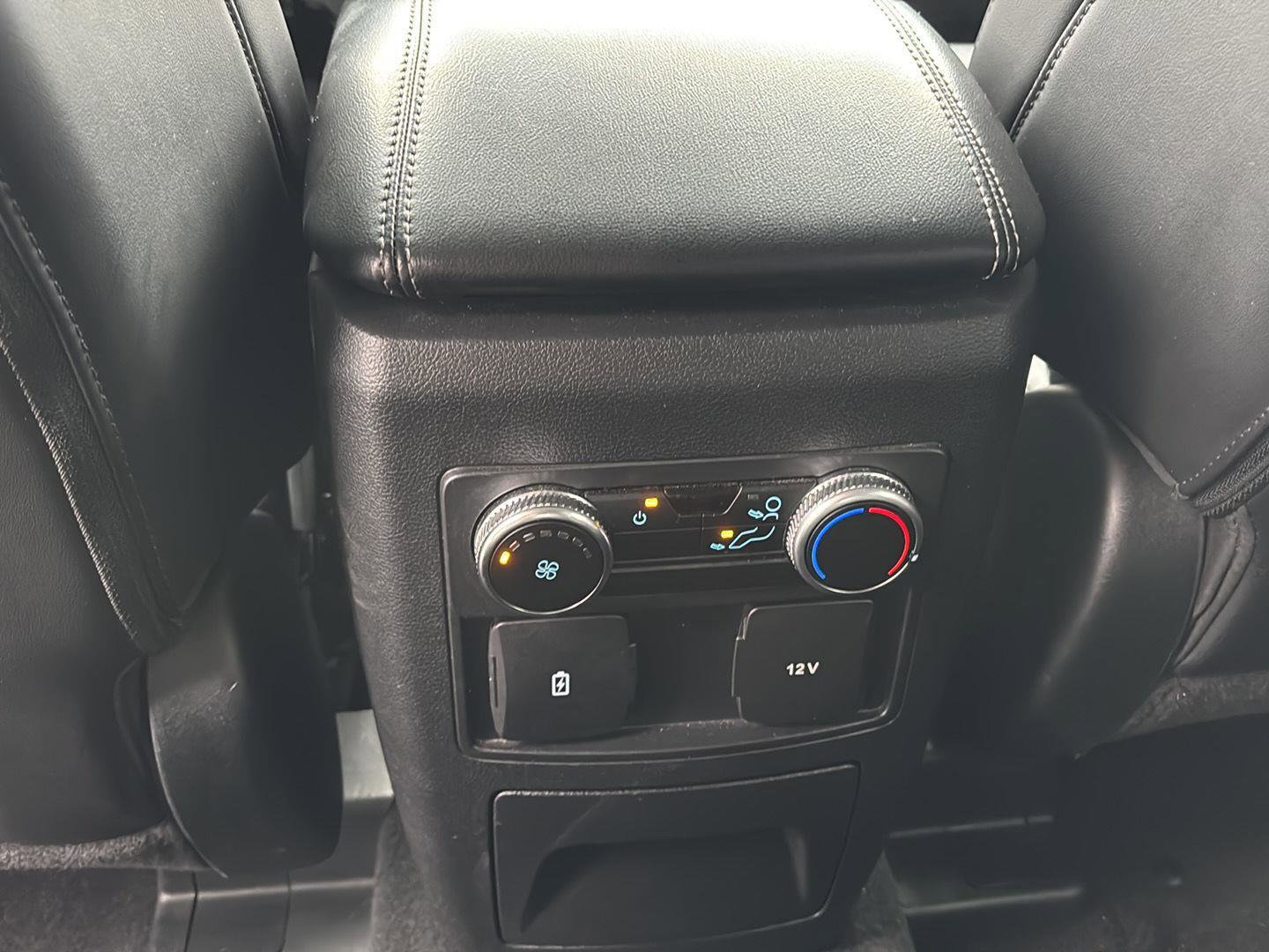 Used 2023 Ford Explorer XLT w/ Equipment Group 202A image 18