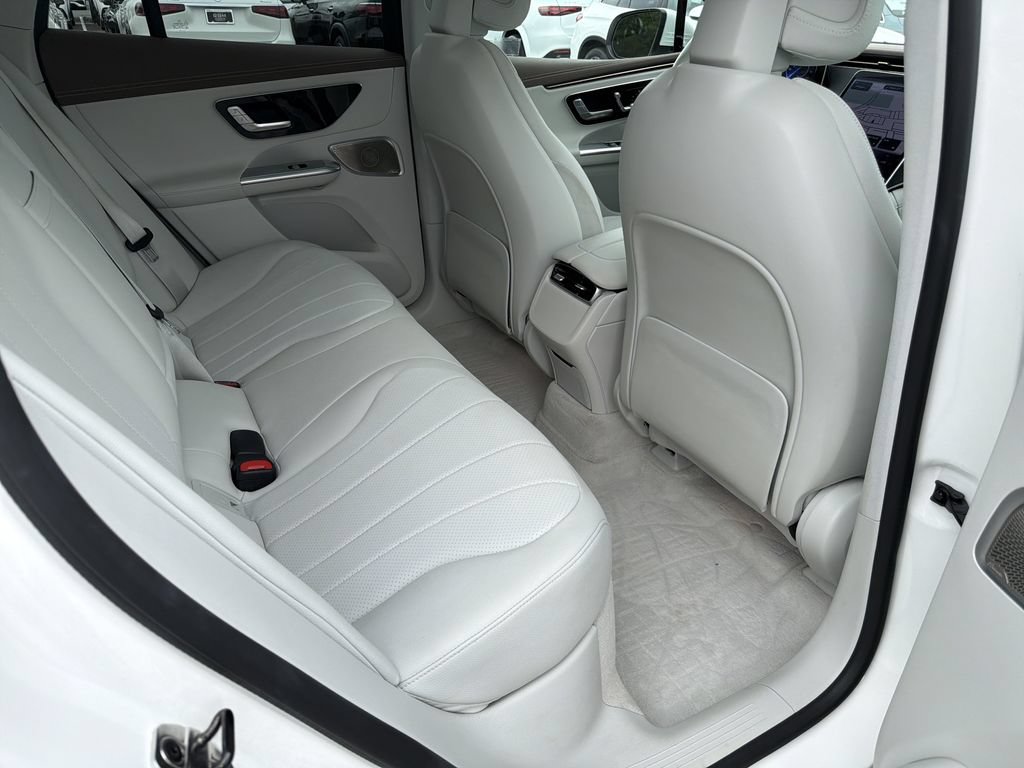 Certified 2023 Mercedes-Benz EQE 350+ 4MATIC SUV image 17