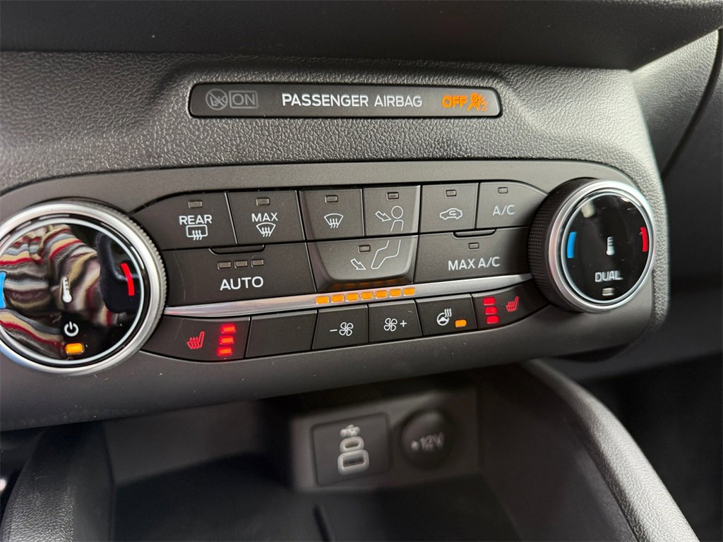 New 2026 Ford Escape ST-Line w/ Cold Weather Package image 21