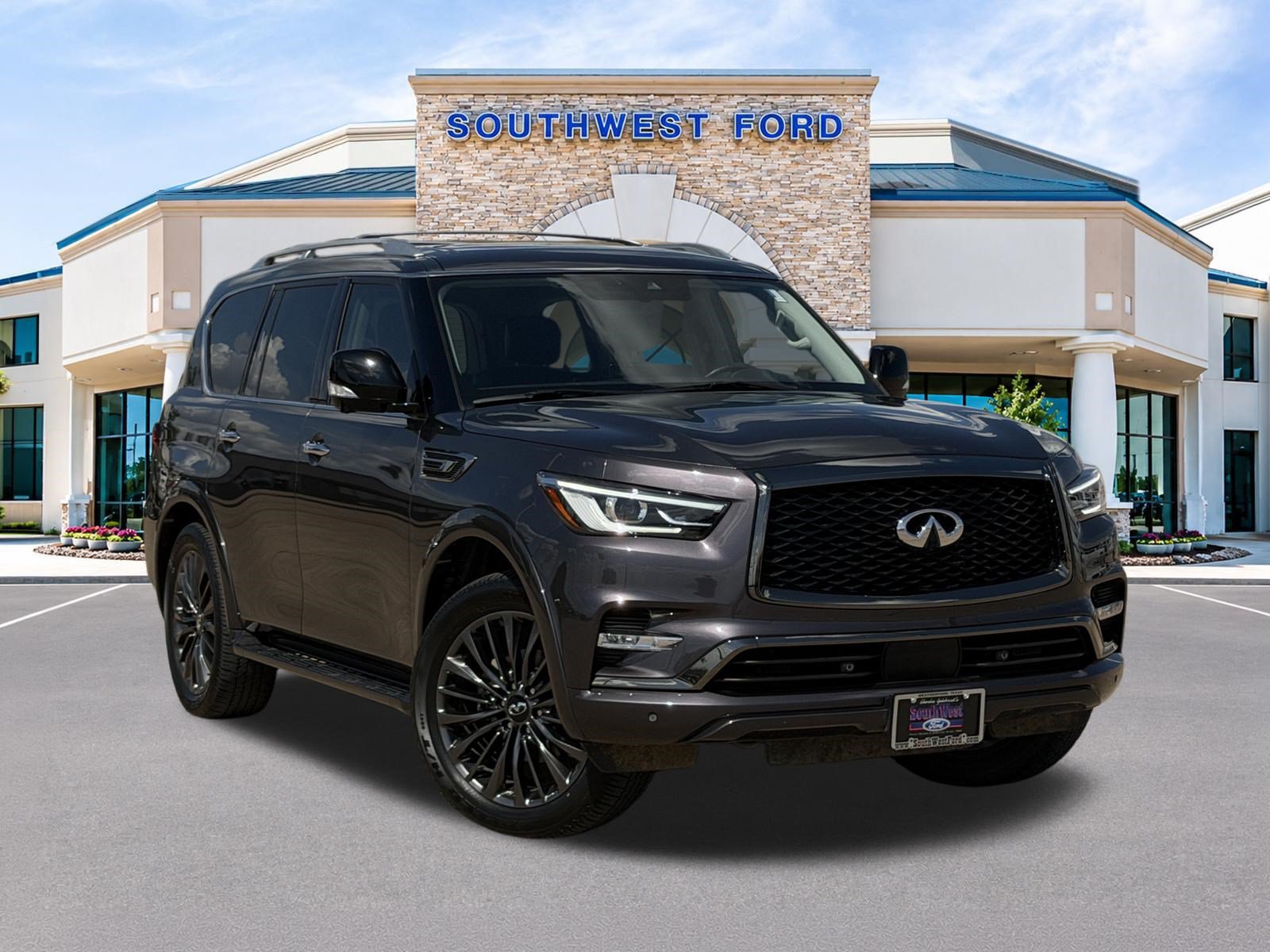 Used 2023 INFINITI QX80 Premium Select w/ Cargo Package