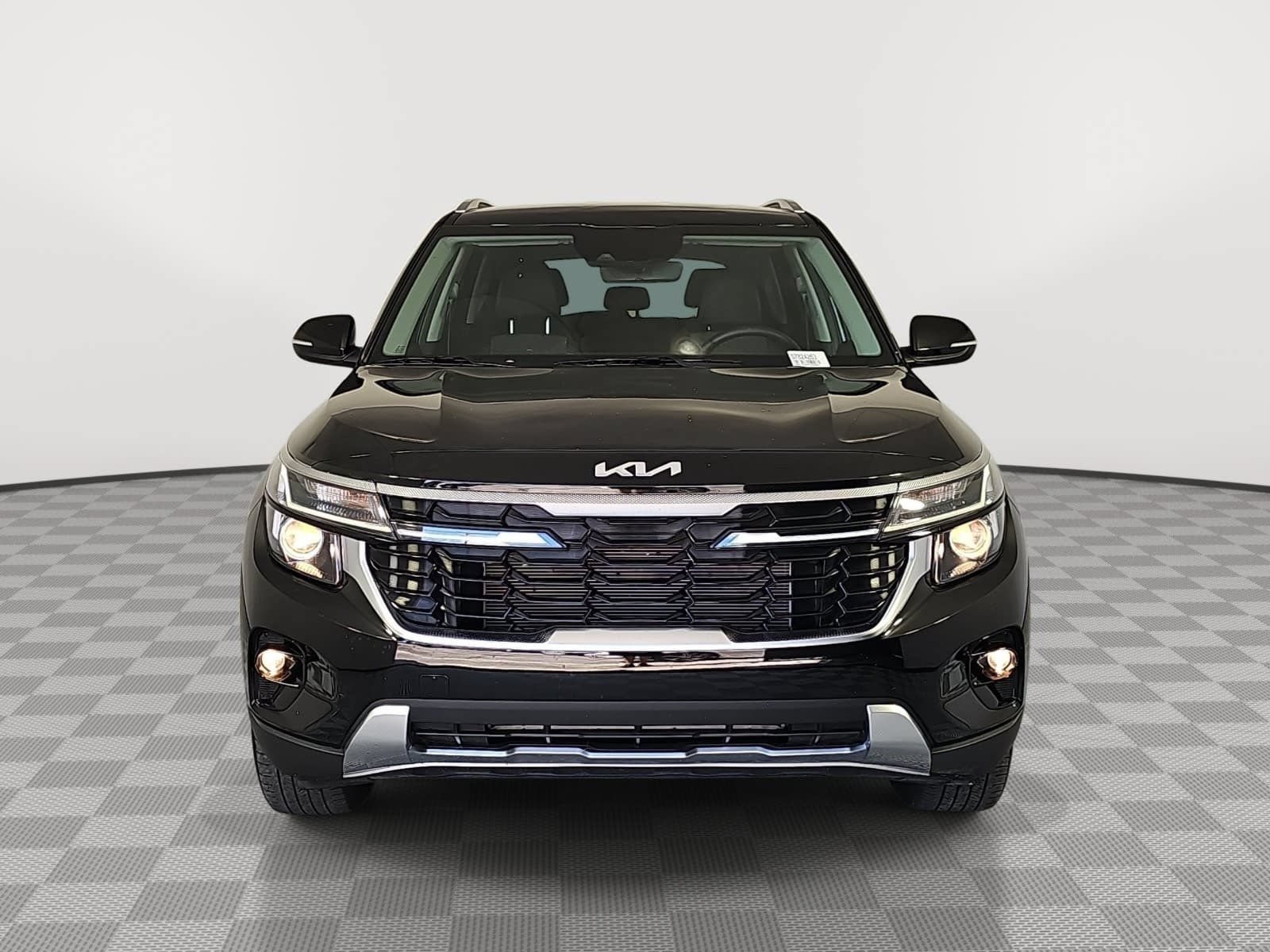 Used 2025 Kia Seltos S FWD image 3