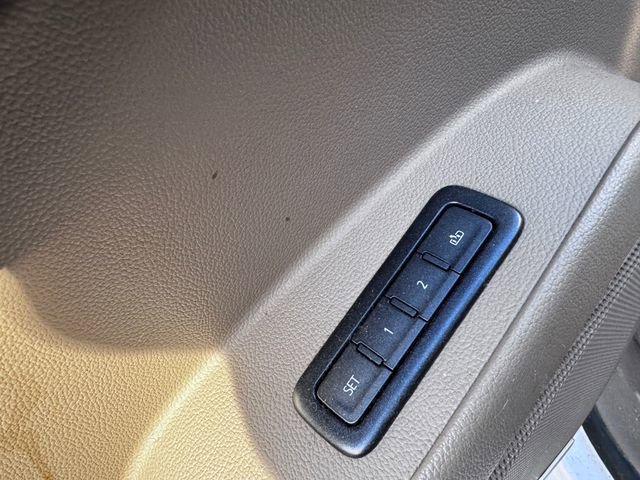 Used 2019 Chevrolet Tahoe LT w/ Luxury Package image 15