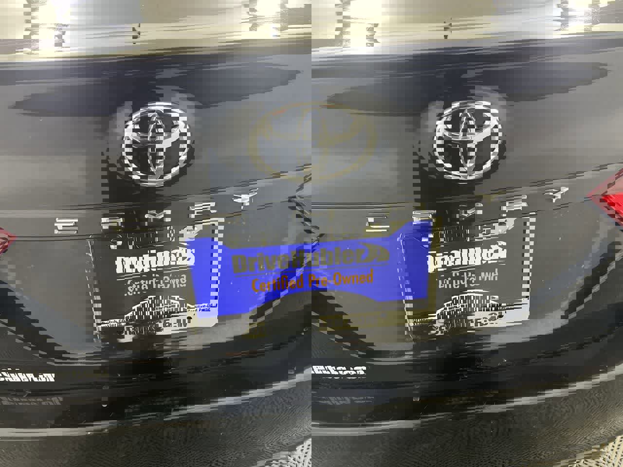 Used 2023 Toyota Camry SE image 11