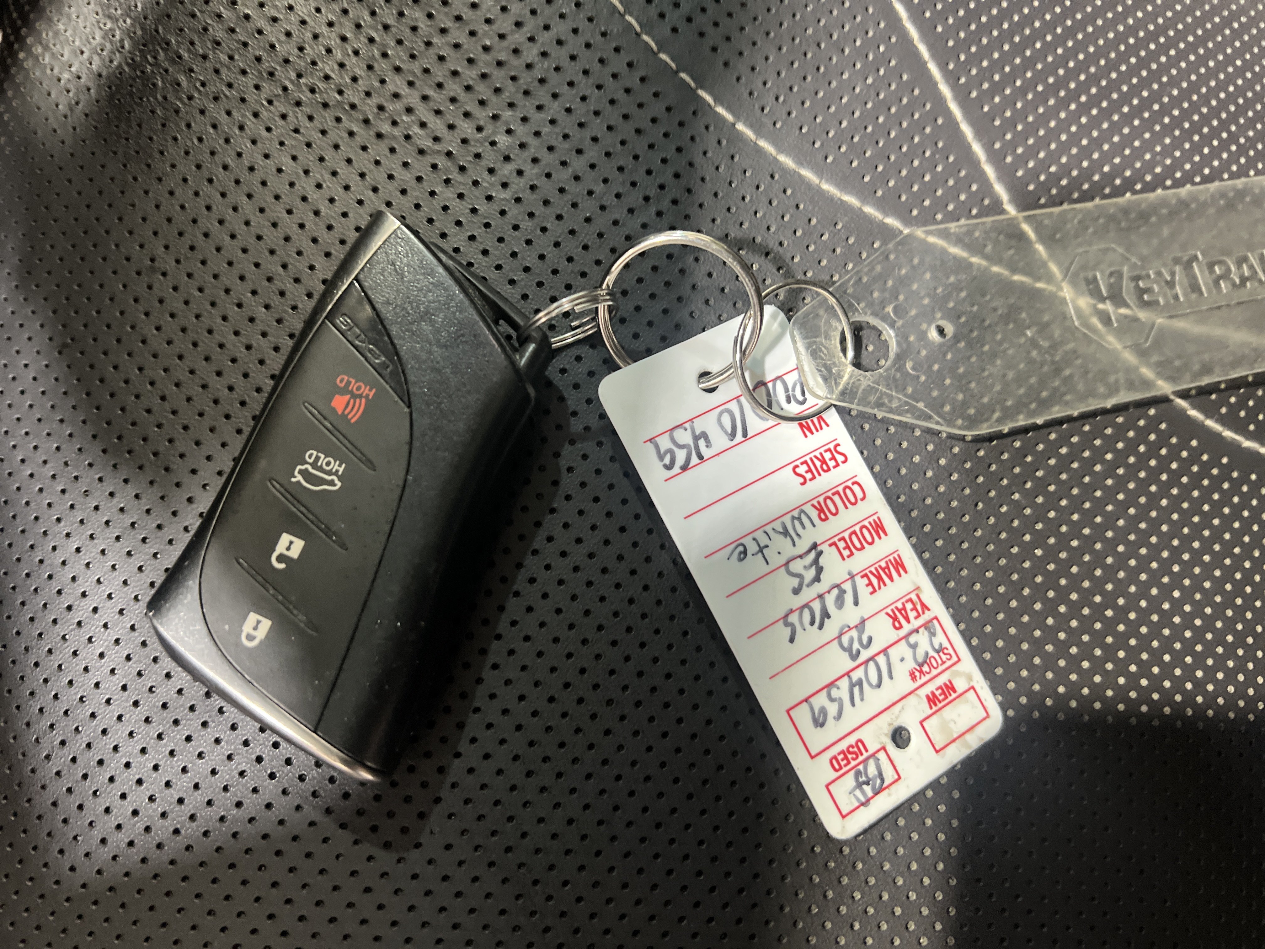 Used 2023 Lexus ES 250 w/ Premium Package AWD/4WD image 15