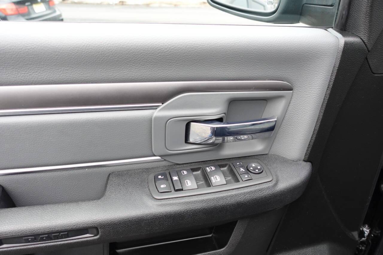 Used 2023 RAM 1500 Classic SLT w/ Electronics Convenience Group image 16