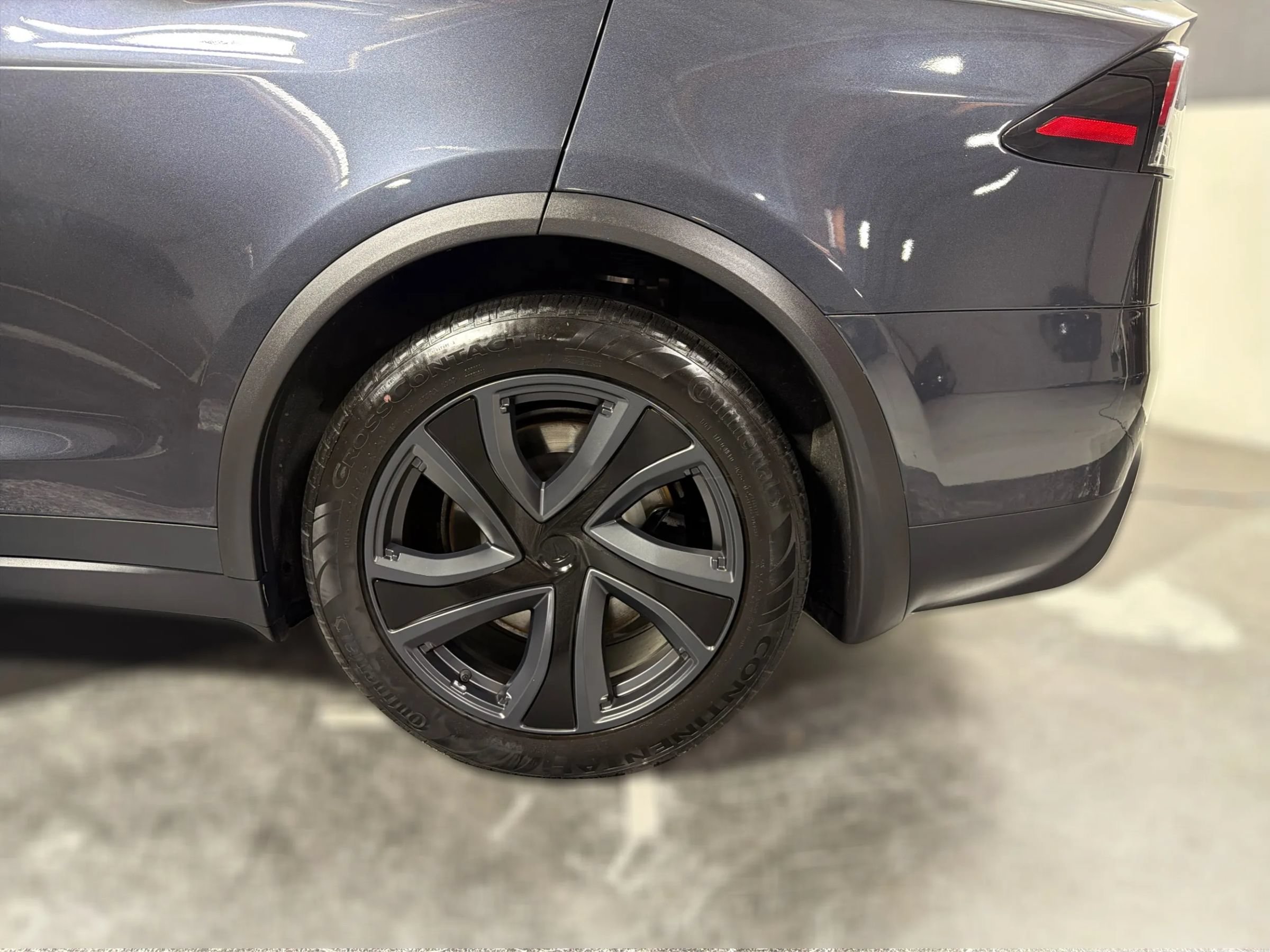 Used 2026 Tesla Model X AWD/4WD image 19