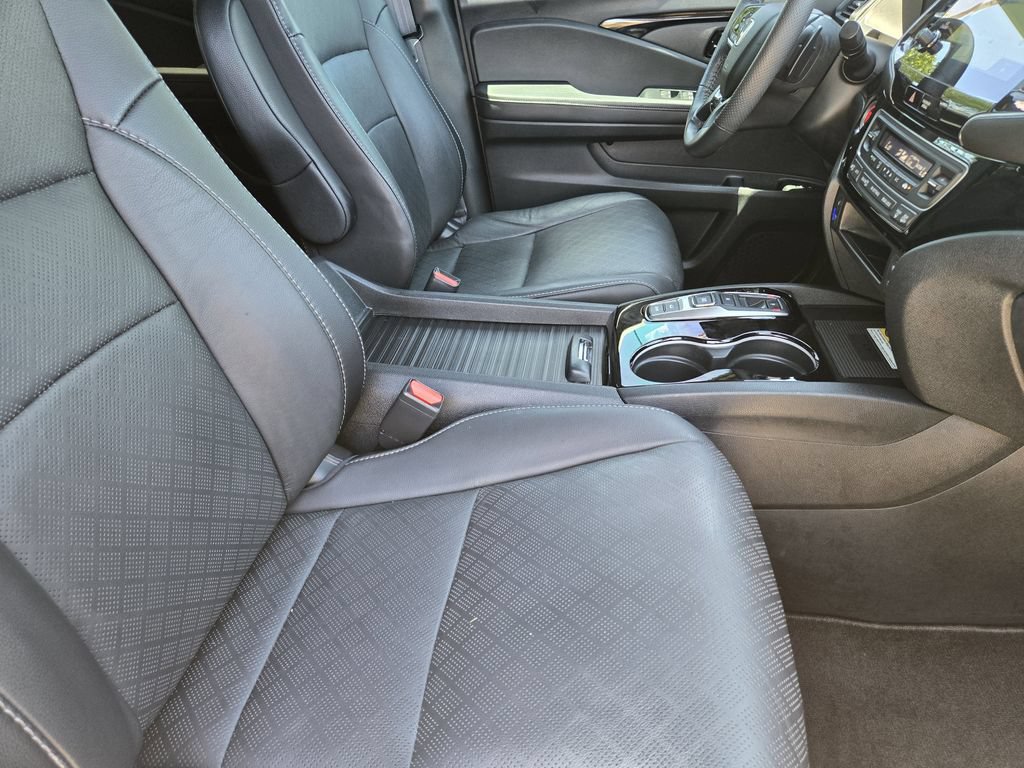 Used 2022 Honda Passport Elite image 19