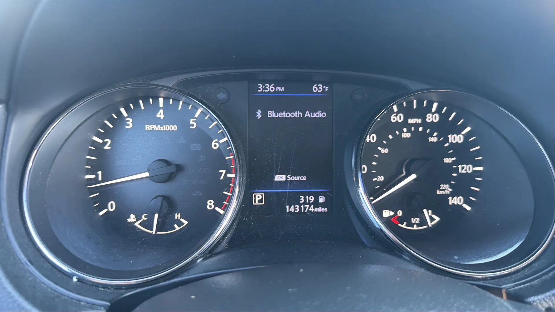 Used 2018 Nissan Rogue SL FWD image 12