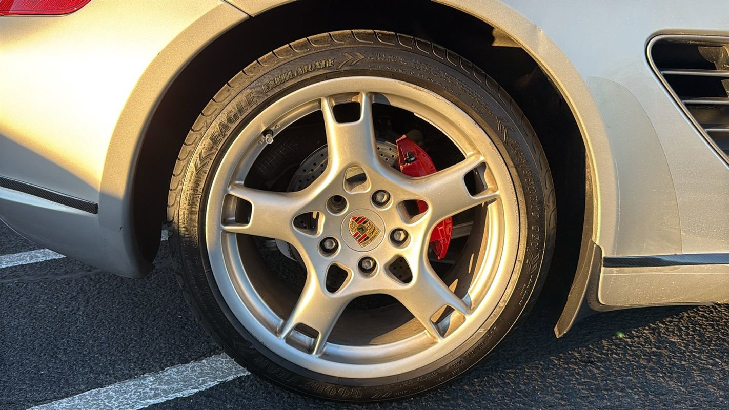Used 2006 Porsche Boxster S RWD image 16