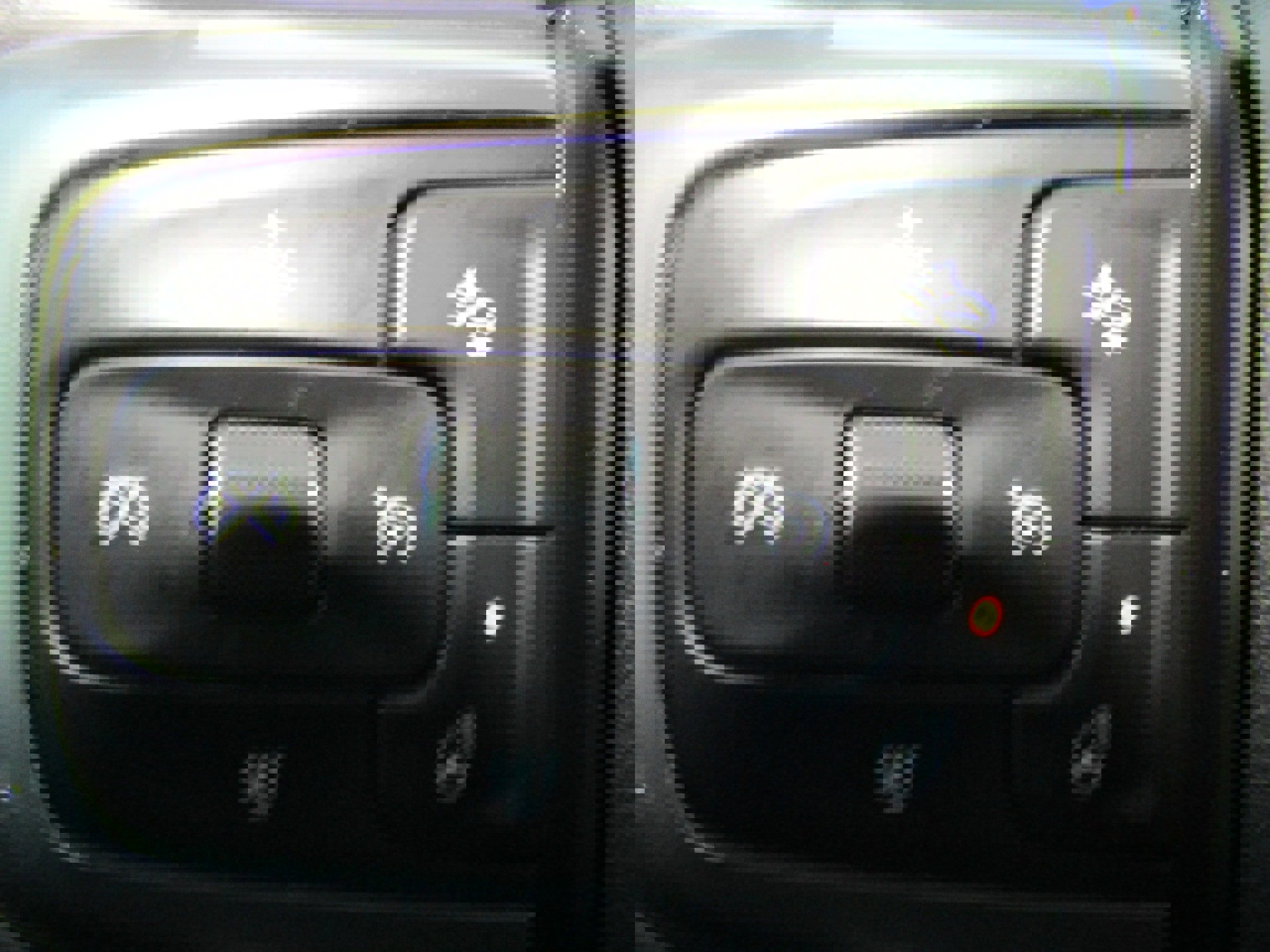 Used 2022 Chevrolet Tahoe Z71 w/ Luxury Package AWD/4WD image 29