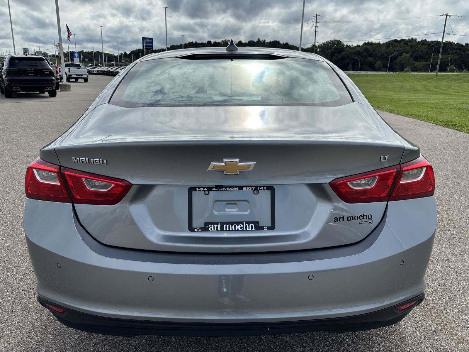 Used 2025 Chevrolet Malibu LT FWD image 6