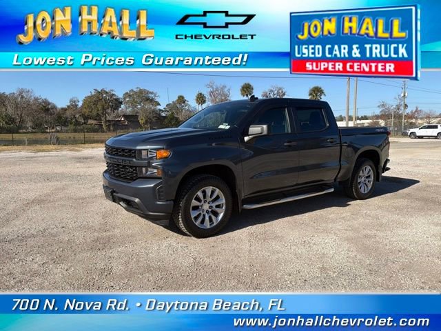 Used 2021 Chevrolet Silverado 1500 Custom w/ LPO, Dark Essentials Package image 2
