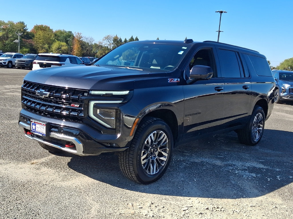 Used 2025 Chevrolet Suburban Z71 AWD/4WD image 6