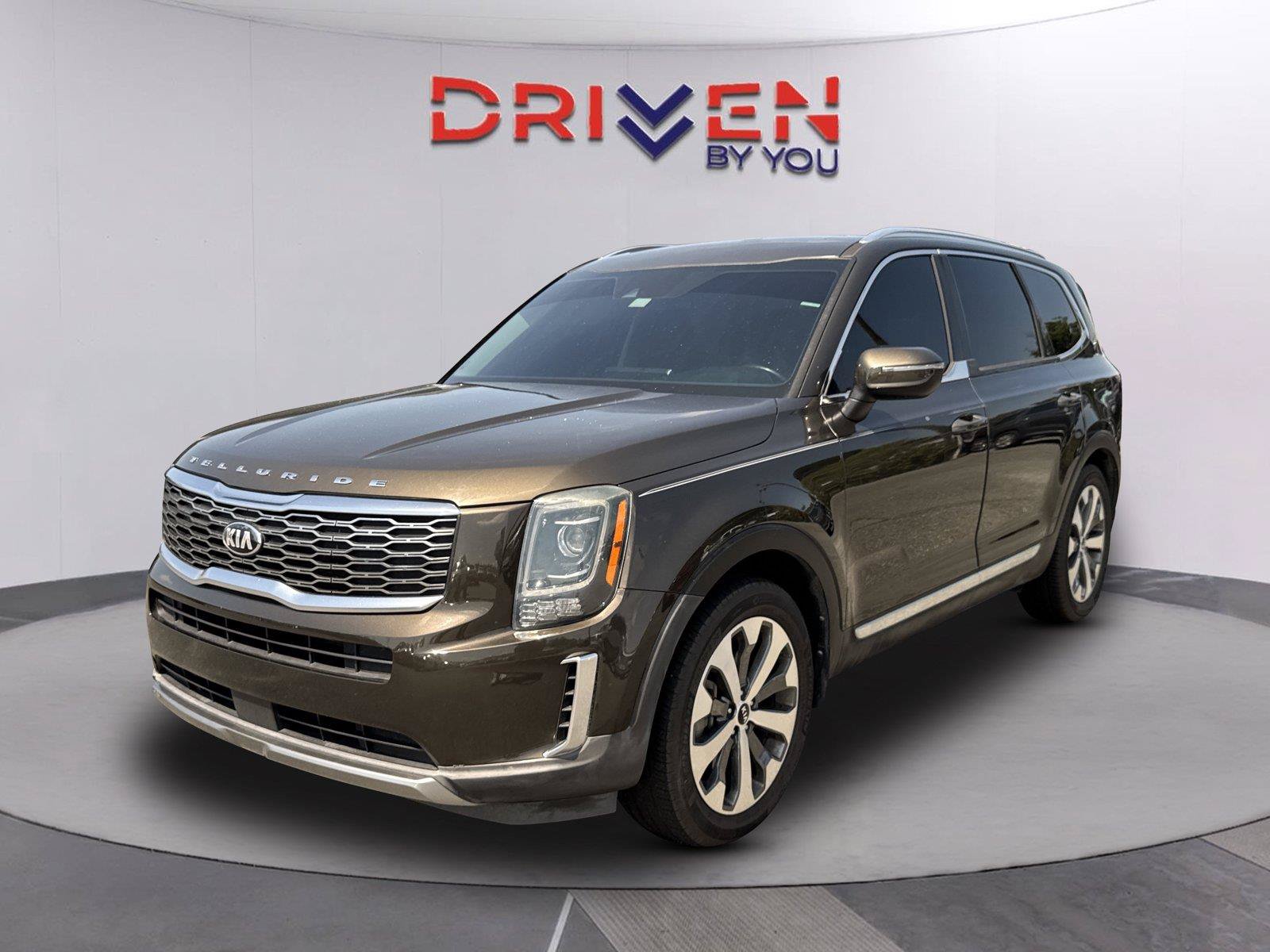 Used 2020 Kia Telluride EX w/ EX Premium Package AWD/4WD image 8