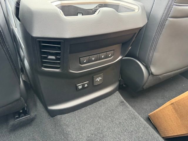 New 2026 Toyota Tundra Platinum w/ TRD Off-Road Package image 10