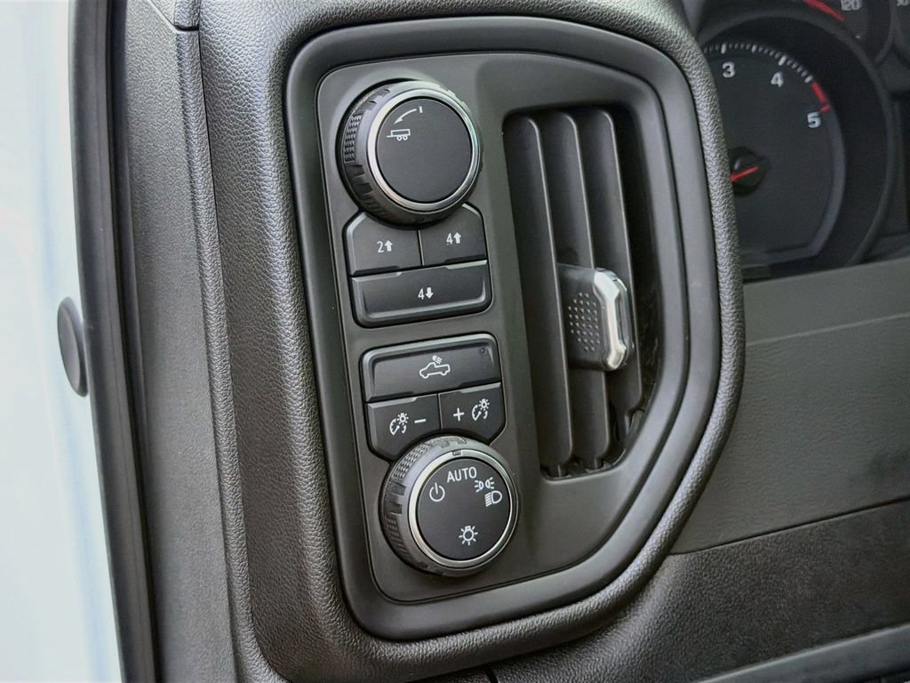 Used 2025 Chevrolet Silverado 3500 W/T w/ WT Convenience Package AWD/4WD image 12